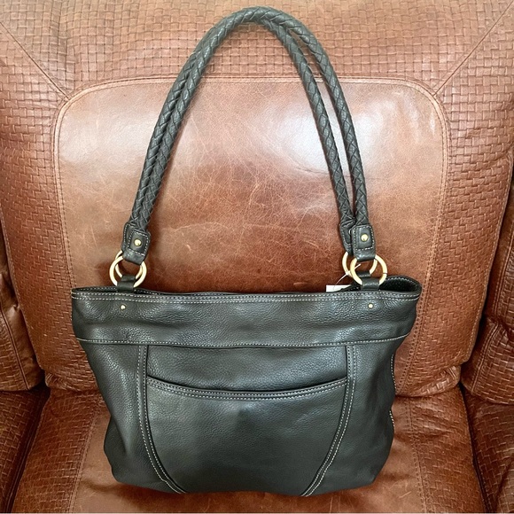 NWT MAXX New York Signature Spacious Genuine Leather Tote & Shoulder Bag - Picture 4 of 14